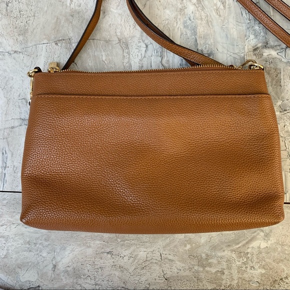 Michael Kors Leather Mercer Large Snap Pocket Crossbody Bag Clutch - Picture 3 of 10